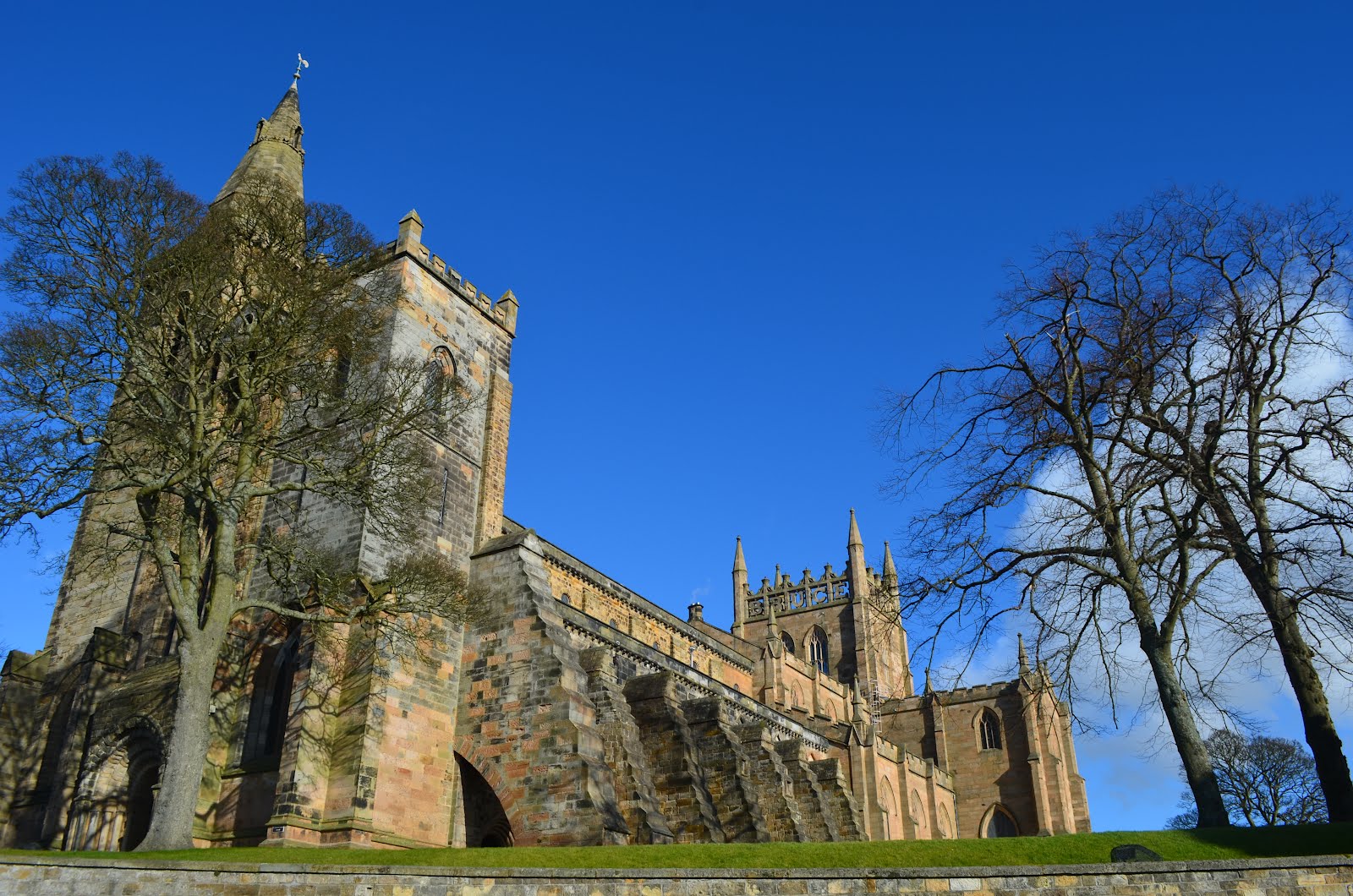 Tour Scotland Tour Scotland Photographs Video Dunfermline Abbey Fife