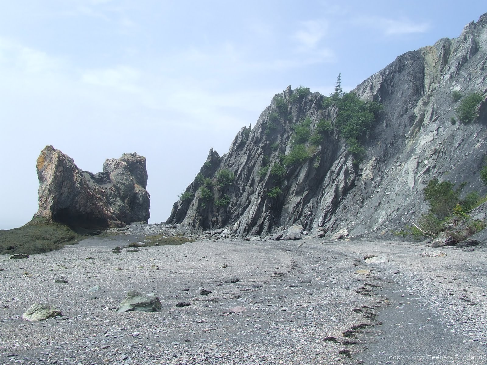 Wards Beach / Brookville Rock (Parrsboro, Nova Scotia)