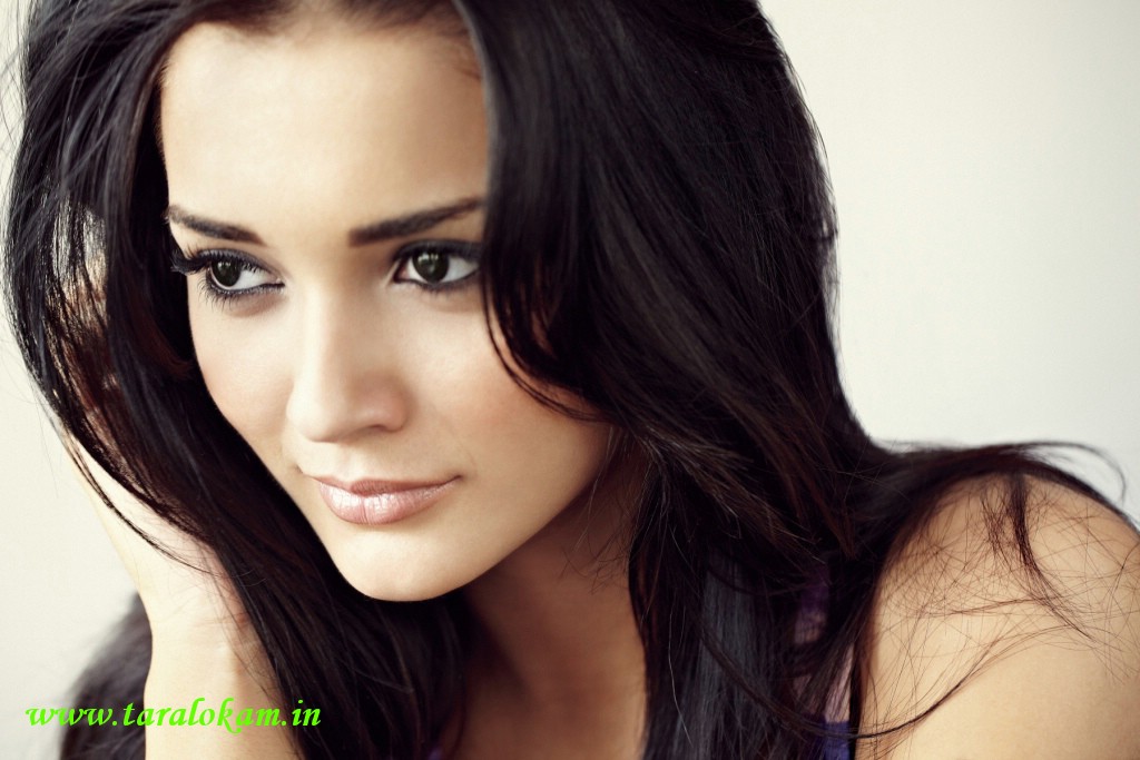 Cute Pics Gallery Amy Jackson Latest Spicy Photoshoot