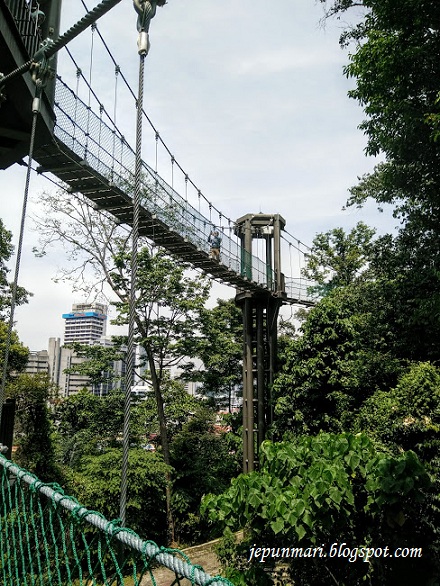 Mendaki di Taman ECO Rimba, KL Mendaki di Taman ECO Rimba, KL