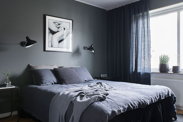 T.d.c: simply stylish in grey white