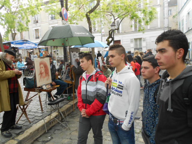Cuanto Gana Un Camarero En Paris