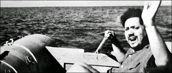 Alain Bombard 1952 Γάλλος βιολόγος, γιατρός