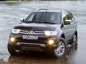 Pilih SUV All New Pajero Sport apa Super LCGC meskipun demikian berita ini meyakinkan pengembangan generasi ketiga Pajero Sport tengah dikerjakan serta sekurang-kurangnya telah dapat dikenalkan pada konsumen global pada di tahun 2015 ini.
