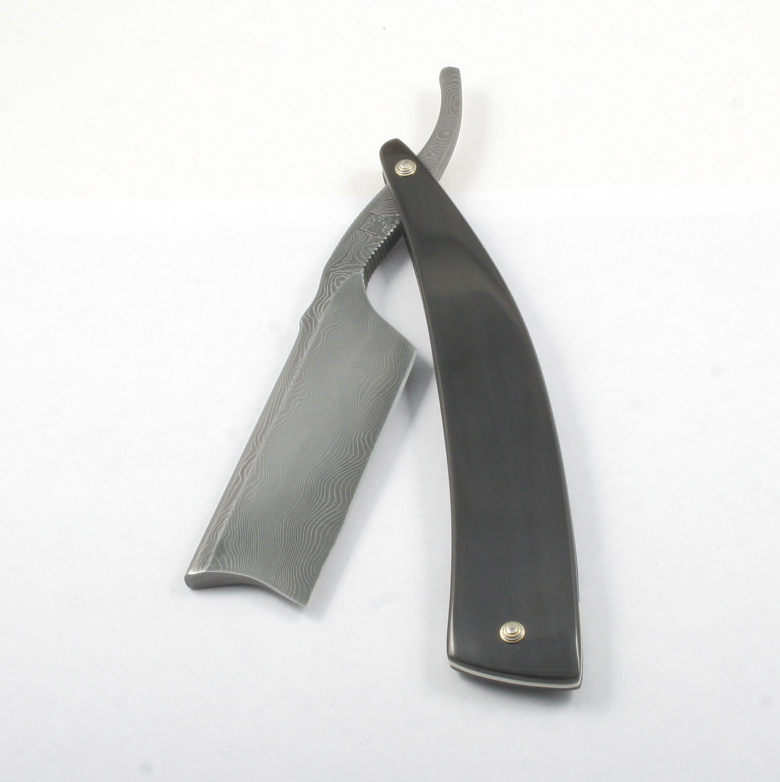 A Razors Tale Custom Straight Razors