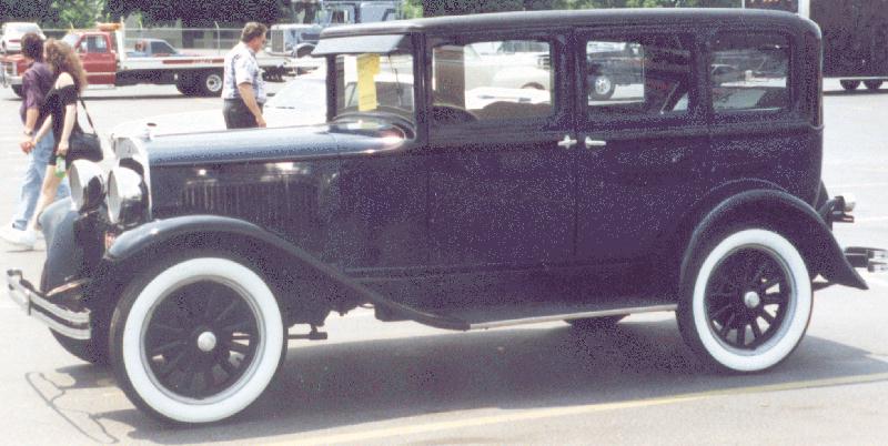 1928 Chrysler 4 door #5