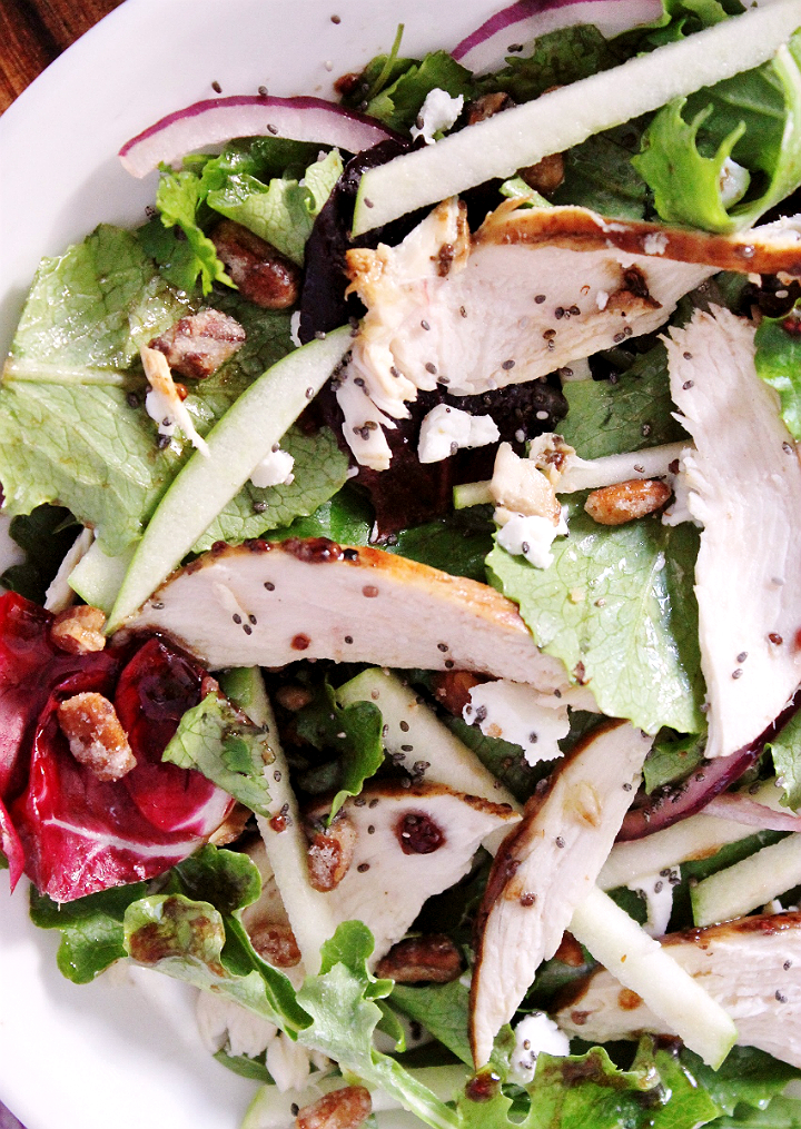 Momma Told Me GrapeChia Chicken Field of Greens Salad Recipe