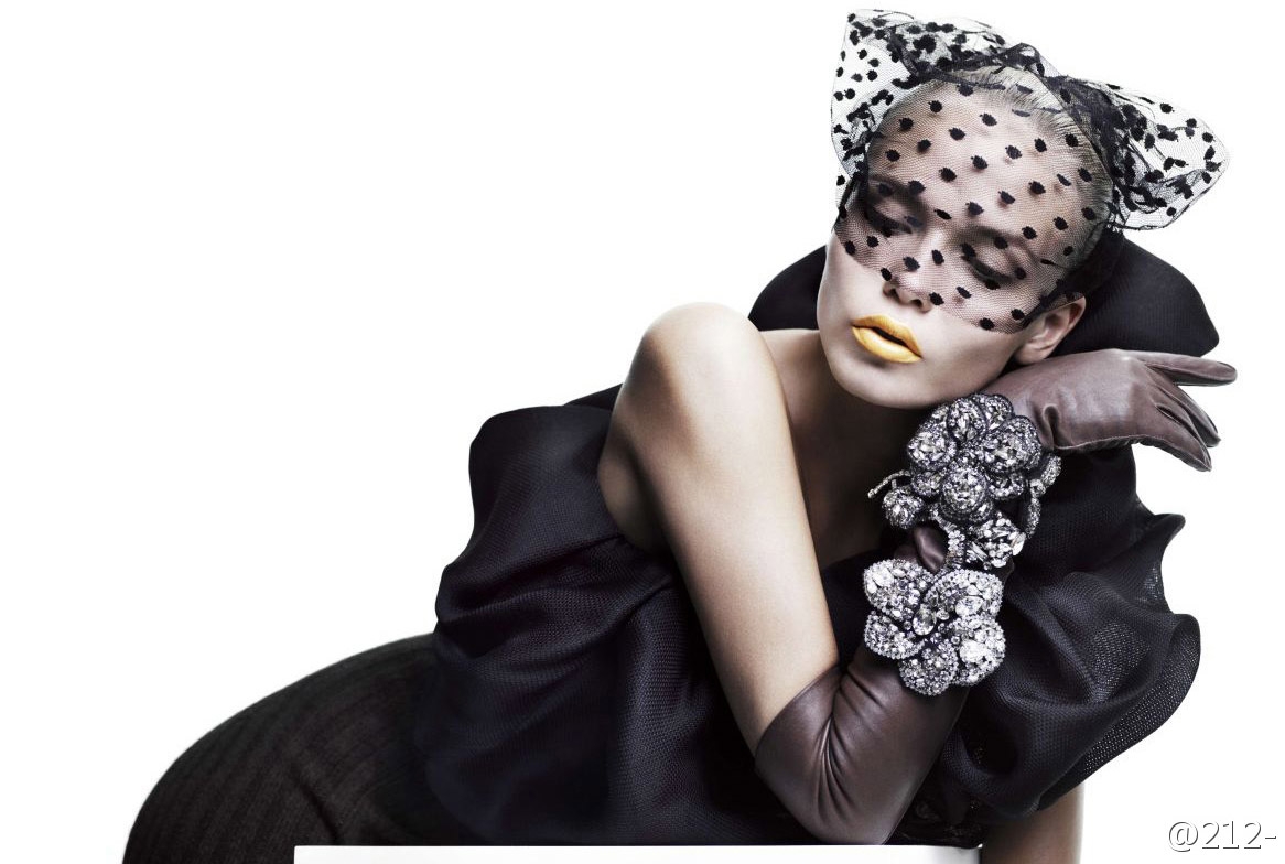 Natasha Poly Vogue China Collections F/W 2011 - Corinna B's World