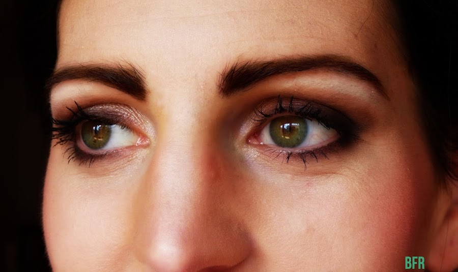 maquillaje ahumado marrón