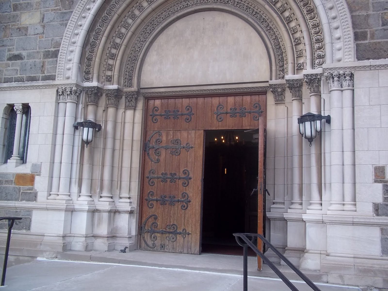 Journey to the Catholic Churches of Detroit. Discovering St. Mary's of