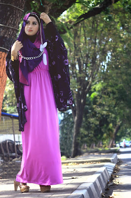 Foto Cewek Model  hijab yang cocok untuk baju kaftan Foto Cewek Model  hijab yang simple