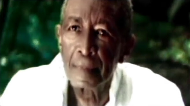 Lázaro Ros - ¨Baba Fururu¨ - Videoclip - Dirección: Alfredo Ureta. Portal Del Vídeo Clip Cubano Lázaro Ros - ¨Baba Fururu¨ - Videoclip - Dirección: Alfredo Ureta. Portal Del Vídeo Clip Cubano