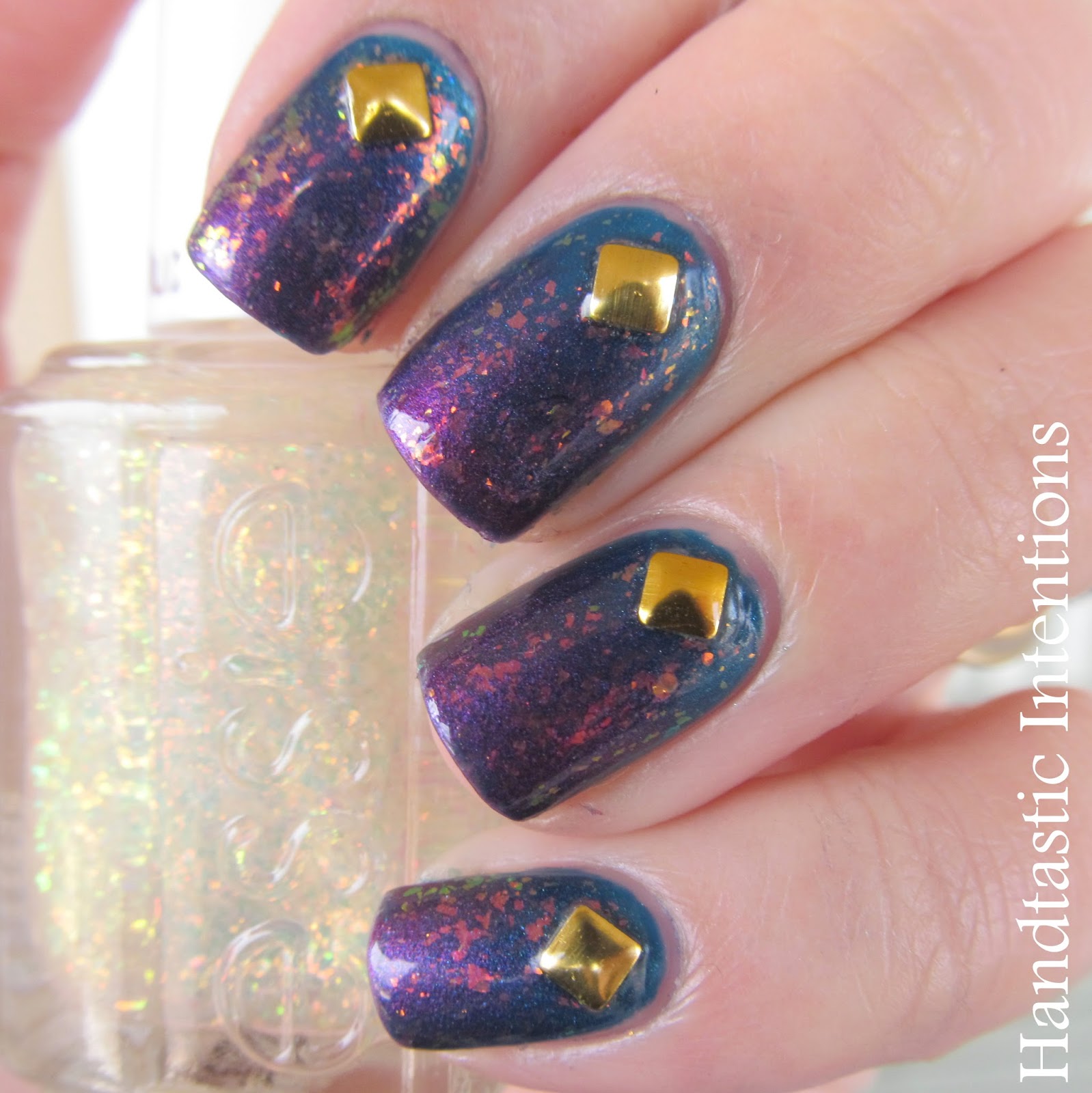 Handtastic Intentions Nail Art Ice And Fire Gradient handtastic-intentions-nail-art-ice-and-fire-gradient