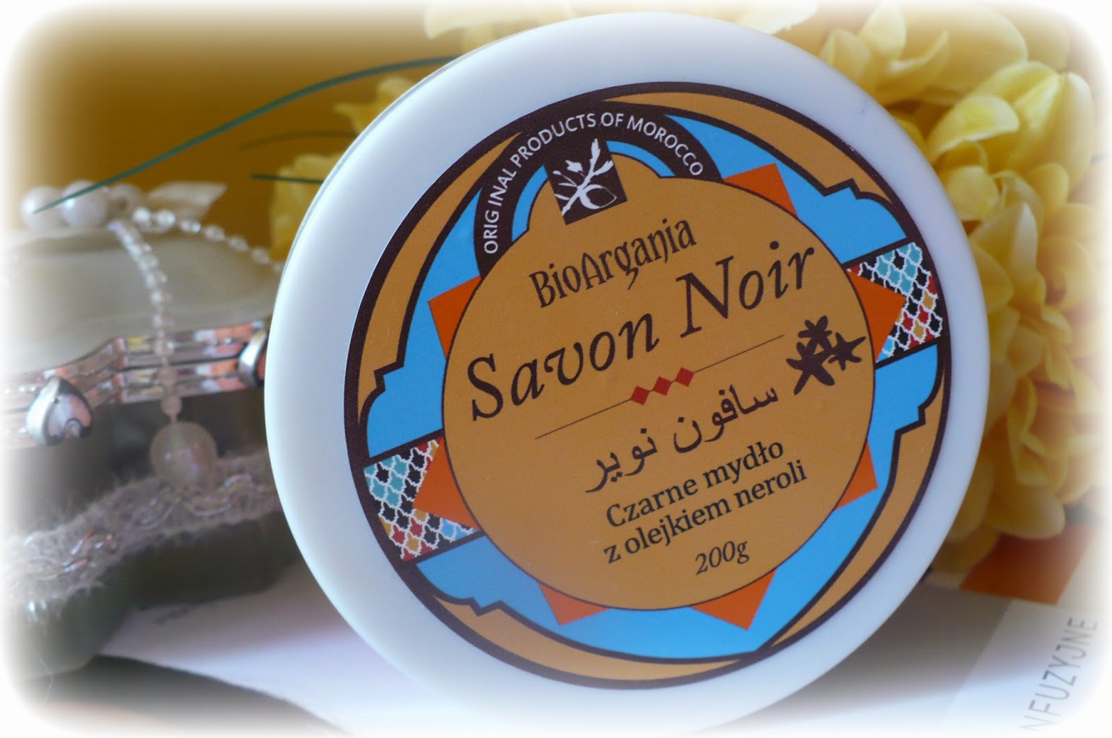 Savon Noir, czarne mydło z Olejkiem Neroli od Helfy :)