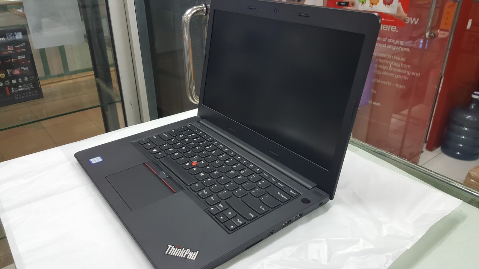 COMDEX: Lenovo ThinkPad E470-20H2A08RID Laptop Bisnis 14 inci dengan