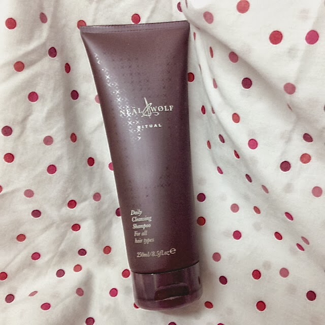 Bamblings of Naffy Neal and Wolf daily cleansing shampoo