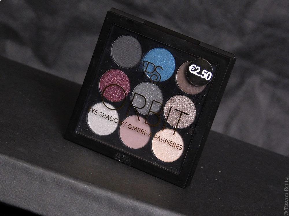 Primark PS... | Orbit Eyeshadow Palette Review & Swatches - Avis Primark PS... | Orbit Eyeshadow Palette Review & Swatches - Avis et Swatch - Primark Makeup - Primark Beauty - Maquillage Primark - Master Eye Palette - Master Blush Palette - Master Highlight Palette - Primark Lip Kit Matte Collection Riot, Punked, Lady In Red - Lipstick - Liquid Matte Lipstick - Holographic Nail Polishes - Primark Cosmetics - Chocolate Brownie - Cookie Dough - Molten Lava - Molten Bronze - Obsessed