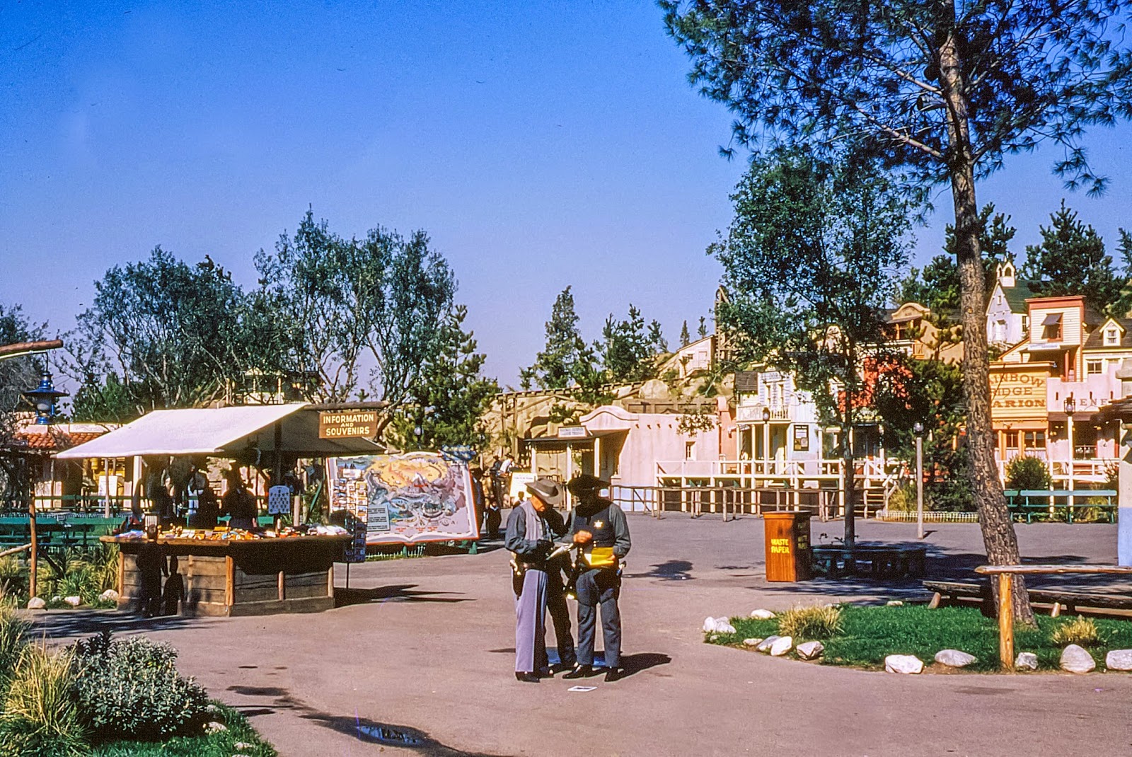 MickeyPhotos: Disneyland Frontierland in 1957