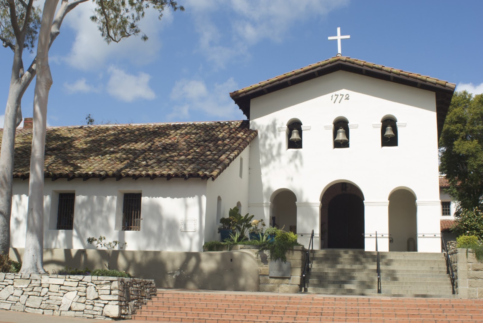 miscellaneous ramblings of a happy wanderer: Mission San Luis Obispo de ...