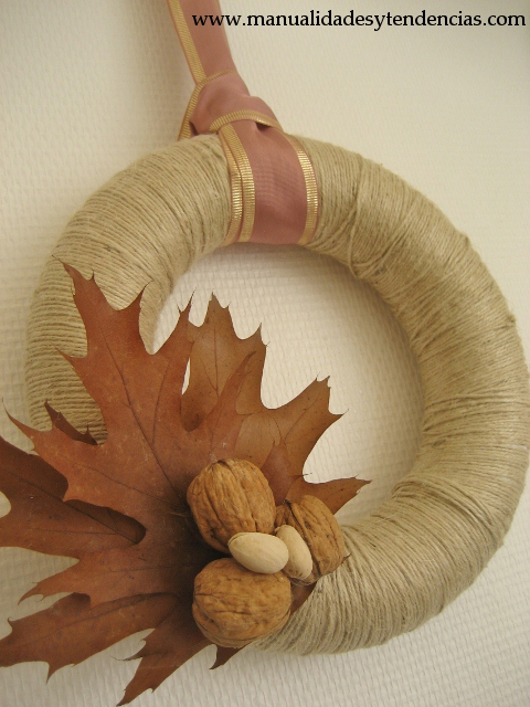 DIY corona navideña / Christmas wreath / Couronne de Noël