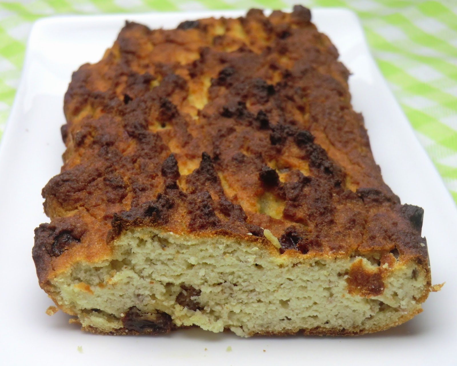 Gâteau aux amandes, à la farine de coco et à la banane sans gluten et