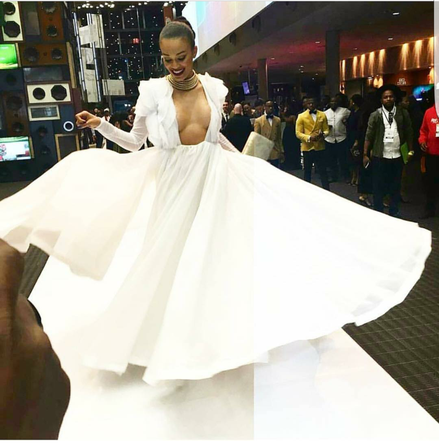 Hey Laura South African Las Take On E Live The Red Carpet At South African Las Take On E Live The Red Carpet At Samas From Bonang To Pearl