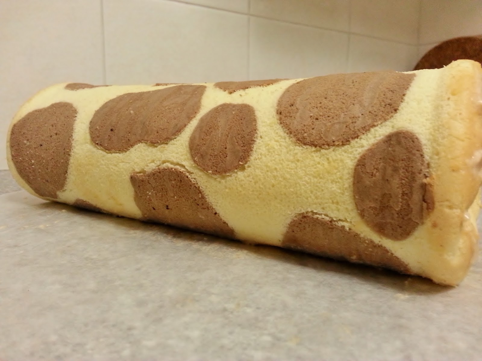 Giraffe Patterned Swiss Roll Cake Recipe Giraffe Patterned Swiss Roll Cake Recipe