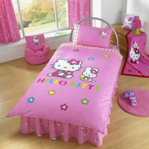 HELLO KITTY: HABITACIONES PERSONALIZADAS