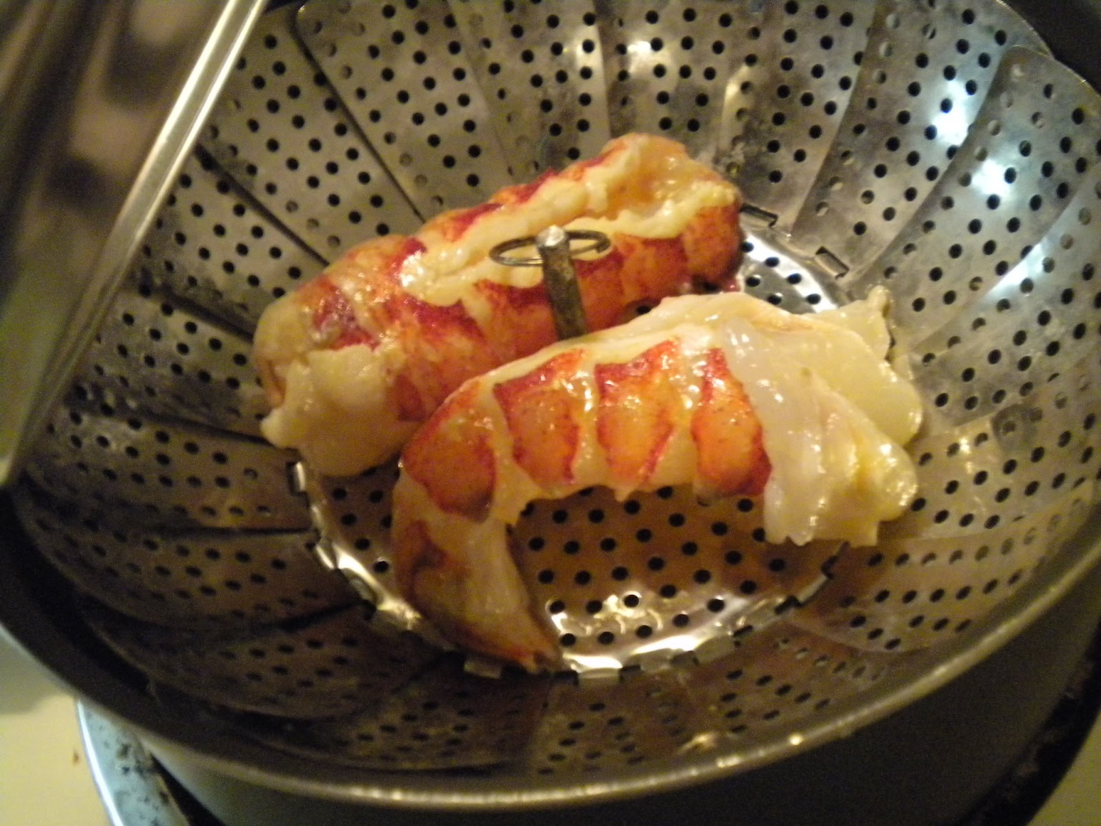 Unleavened Chef: Cooking lobster tail Can A Lobster Cut Your Finger Off
