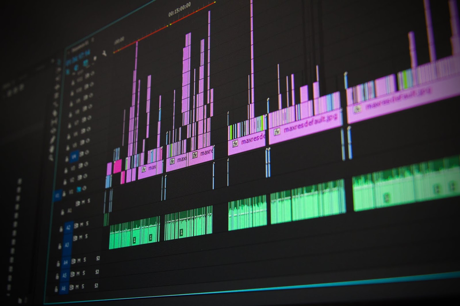 5 Aplikasi / Software EDITING VIDEO Terkeren 2019 ( PC ) 5 Aplikasi / Software EDITING VIDEO Terkeren 2019 ( PC )