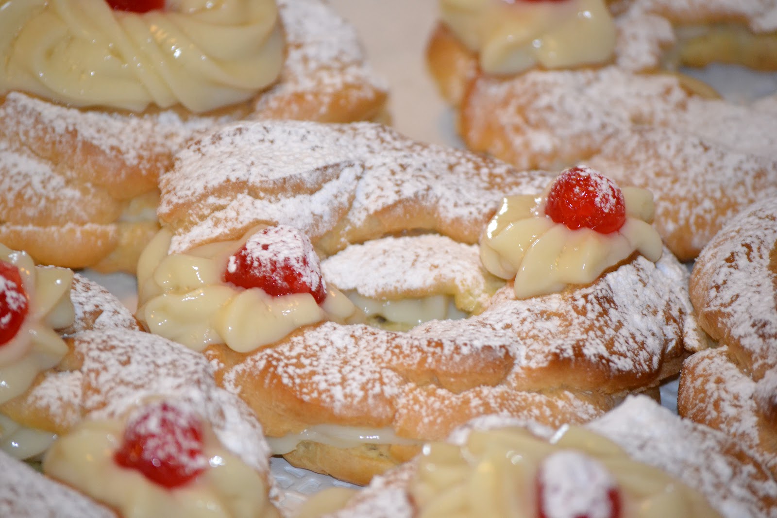 La Bella Sicilia Zeppole