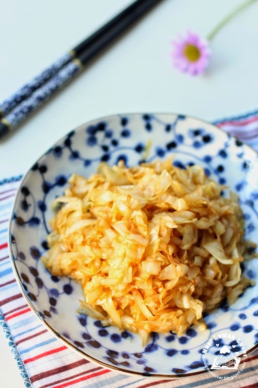 Nasi Lemak Lover Japanese Stirfried Cabbage with Butter Soy Sauce 日式牛油炒高丽菜