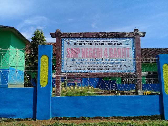 Alasan Buat Lahan Parkir, Kepsek SMPN 4 Banjit Diduga Potong PIP