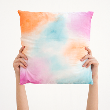 How to make a watercolor envelope pillowcase for your room DIY Room Decor Watercolor Pillowcase