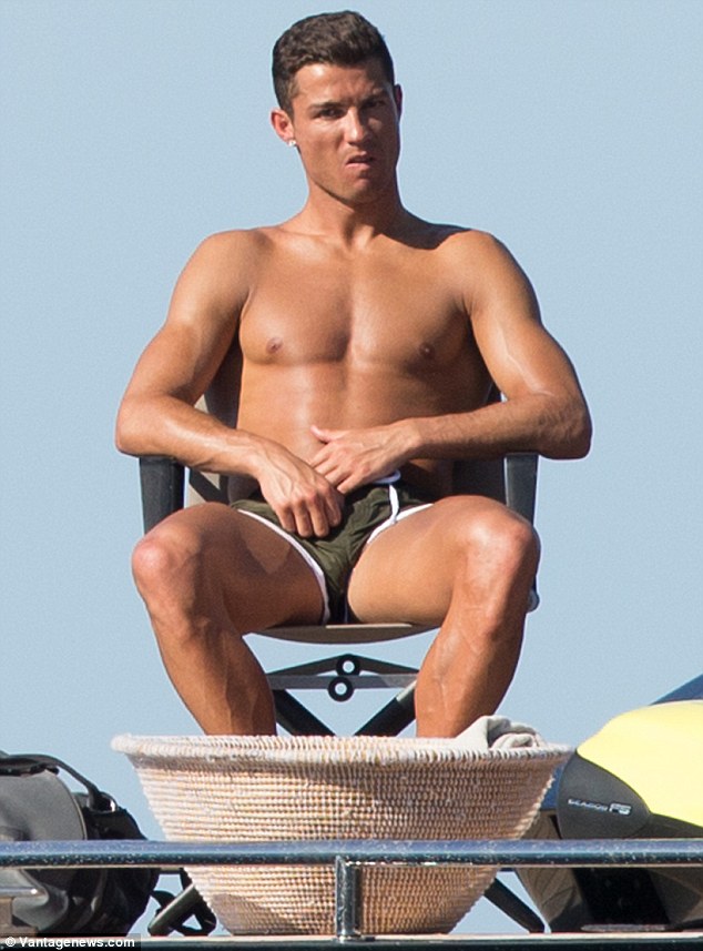 Kisah Asmara Dengan Desire Cordero Untuk Tutupi Isu Cristiano Ronaldo Gay