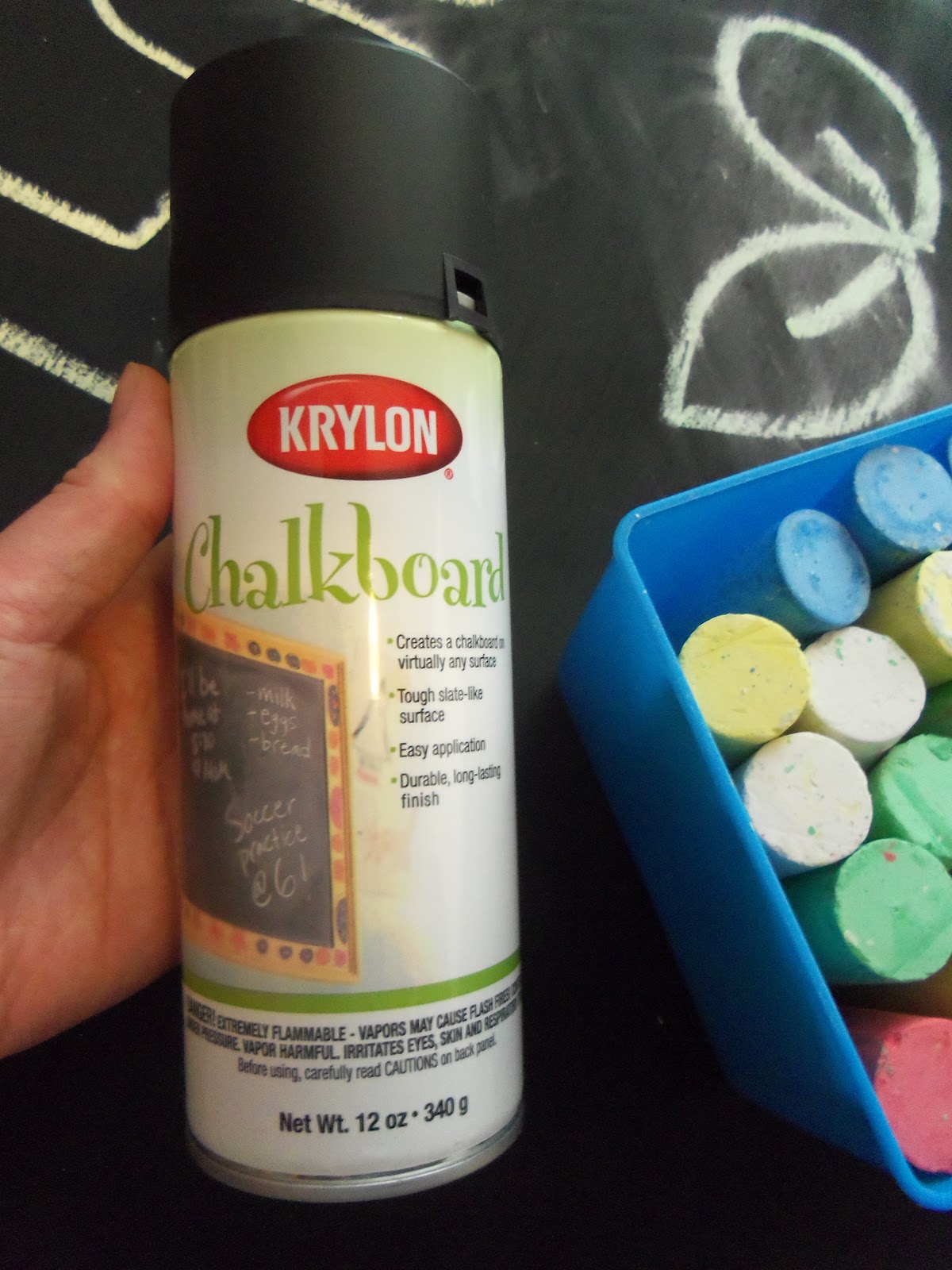 DIY Homemade Indoor/Outdoor Chalkboard
