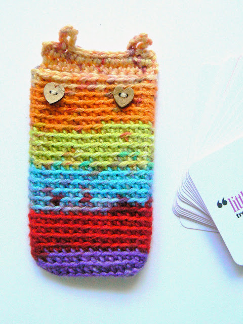 Little Crochet: A Business Card Case