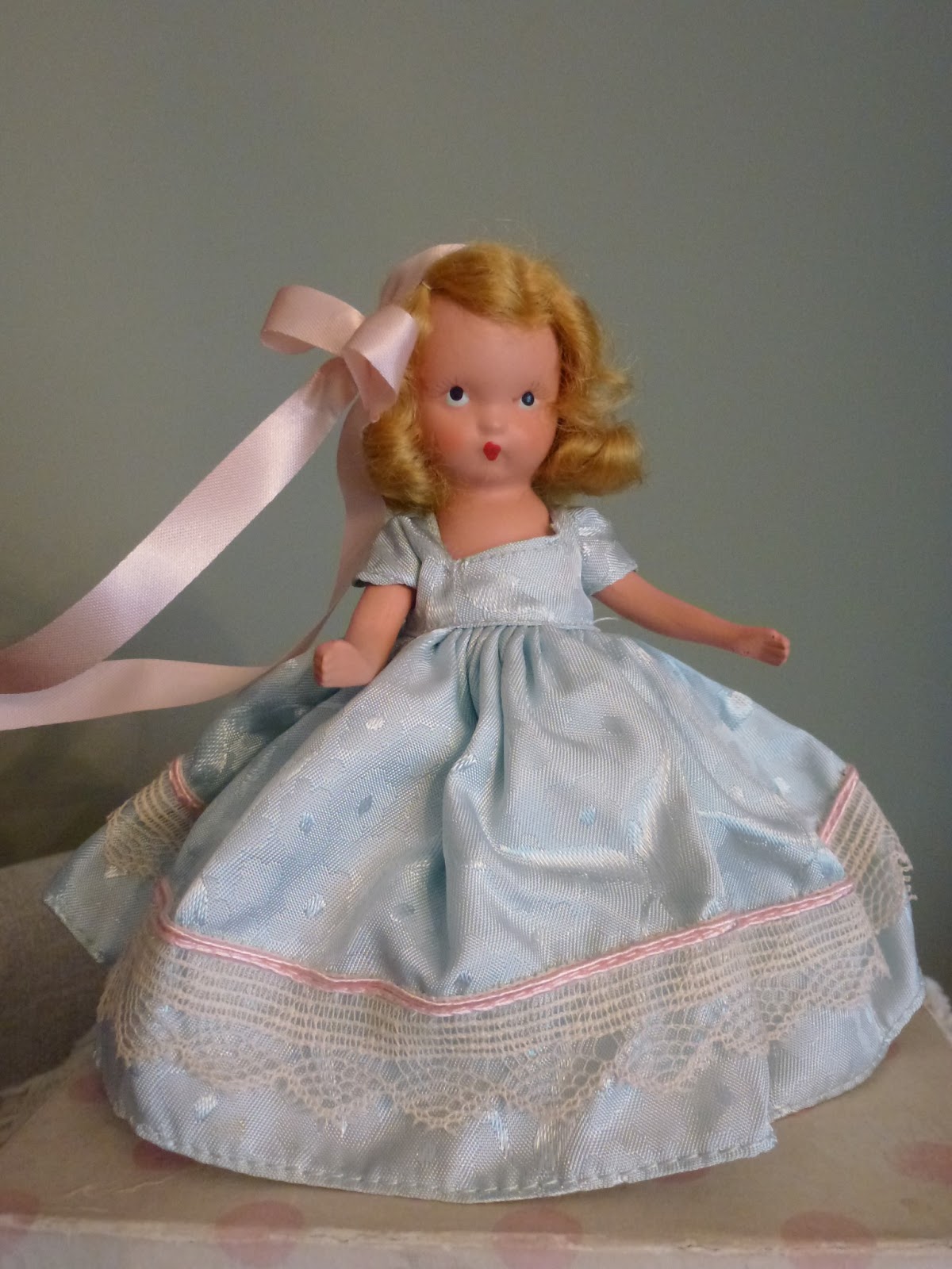 Nancy Ann Storybook Dolls Storybook Series 30 "DAINTY DOLLY PINK AND