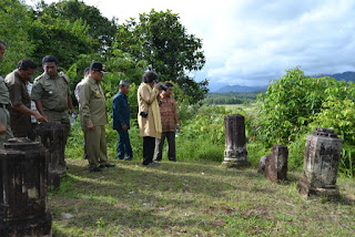 Makam Mahligai Barus Makam Mahligai Barus