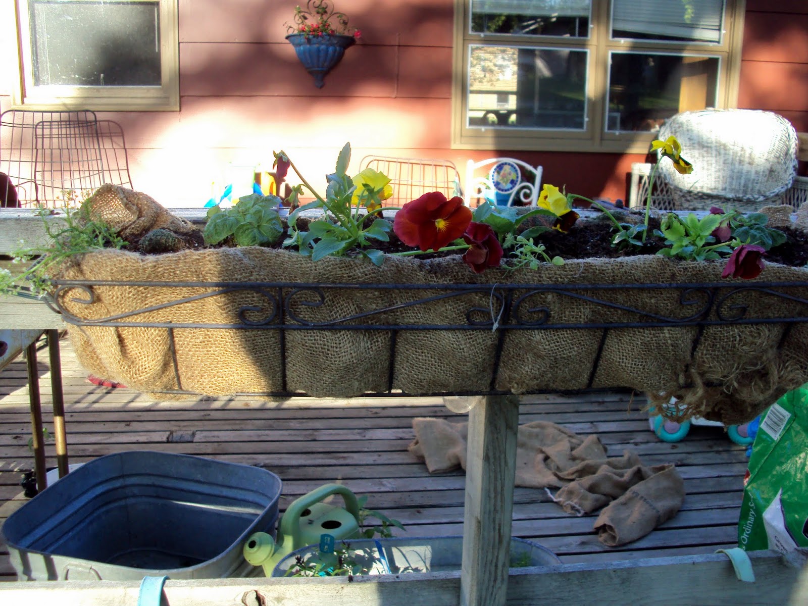 A Refinished Life Burlap Planter Liner