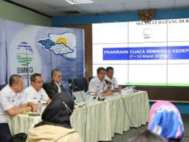 BMKG Ungkap Awal Musim Kemarau 2019 Mulai di Bulan April BMKG Ungkap Awal Musim Kemarau 2019 Mulai di Bulan April