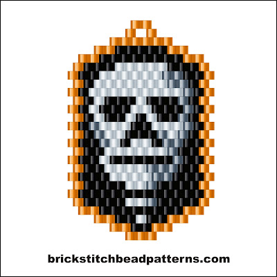 Click for a larger image of the Skull Dog Tag Halloween brick stitch bead pattern color chart.
