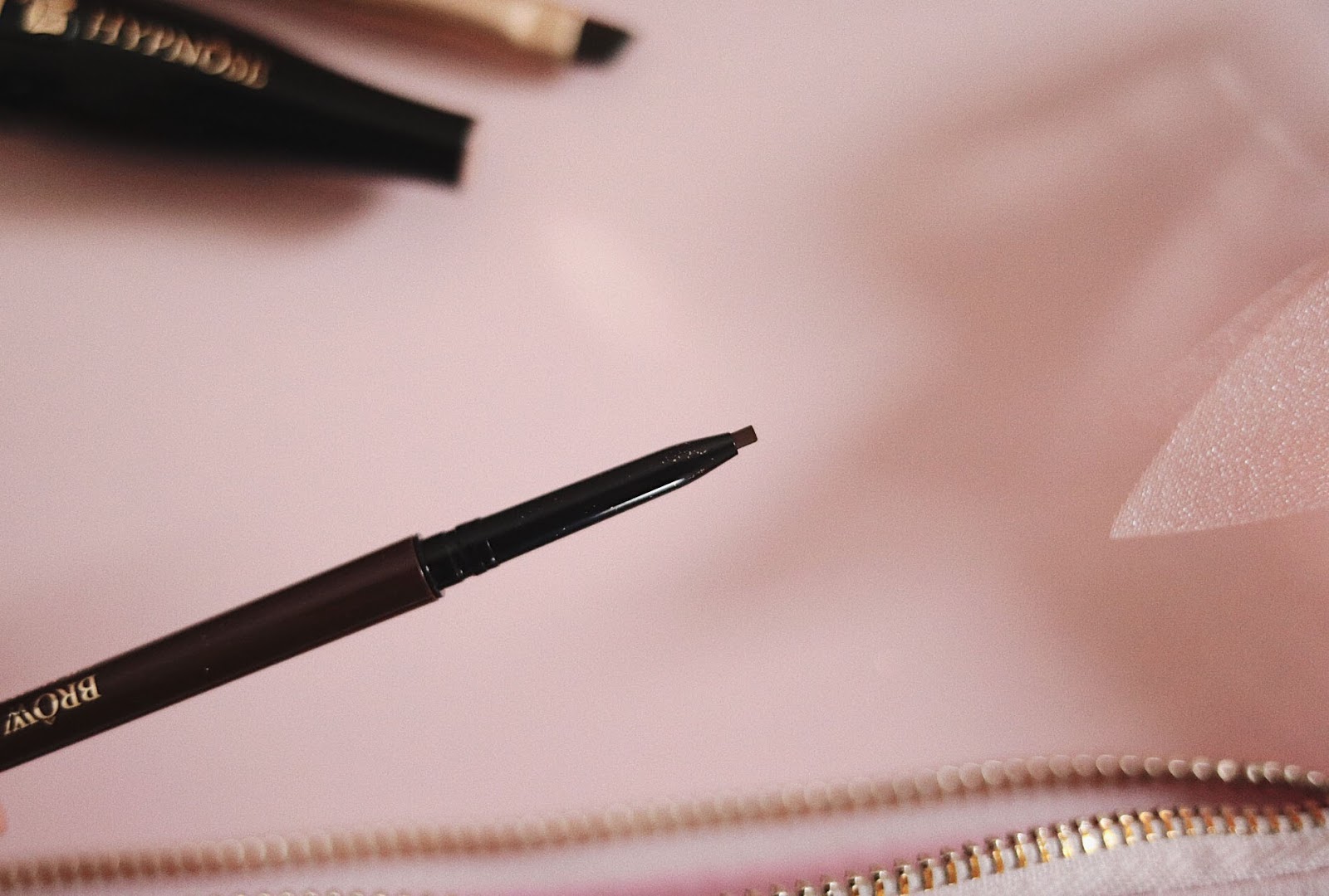 LANCÔME, BRÔW DEFINE , SOURCILS , BROW ON FLEEK , revue , avis , Swatch ,rosemademoiselle , rose mademoiselle , blog beauté , paris ,