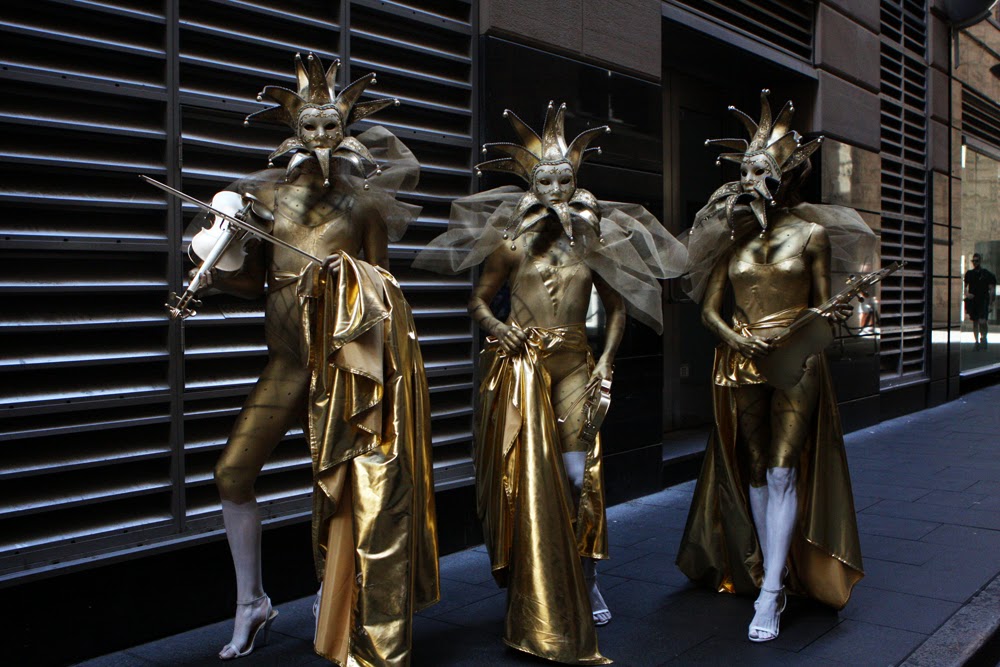 Roving Performers Australia Masquerade Gold Living Statues in