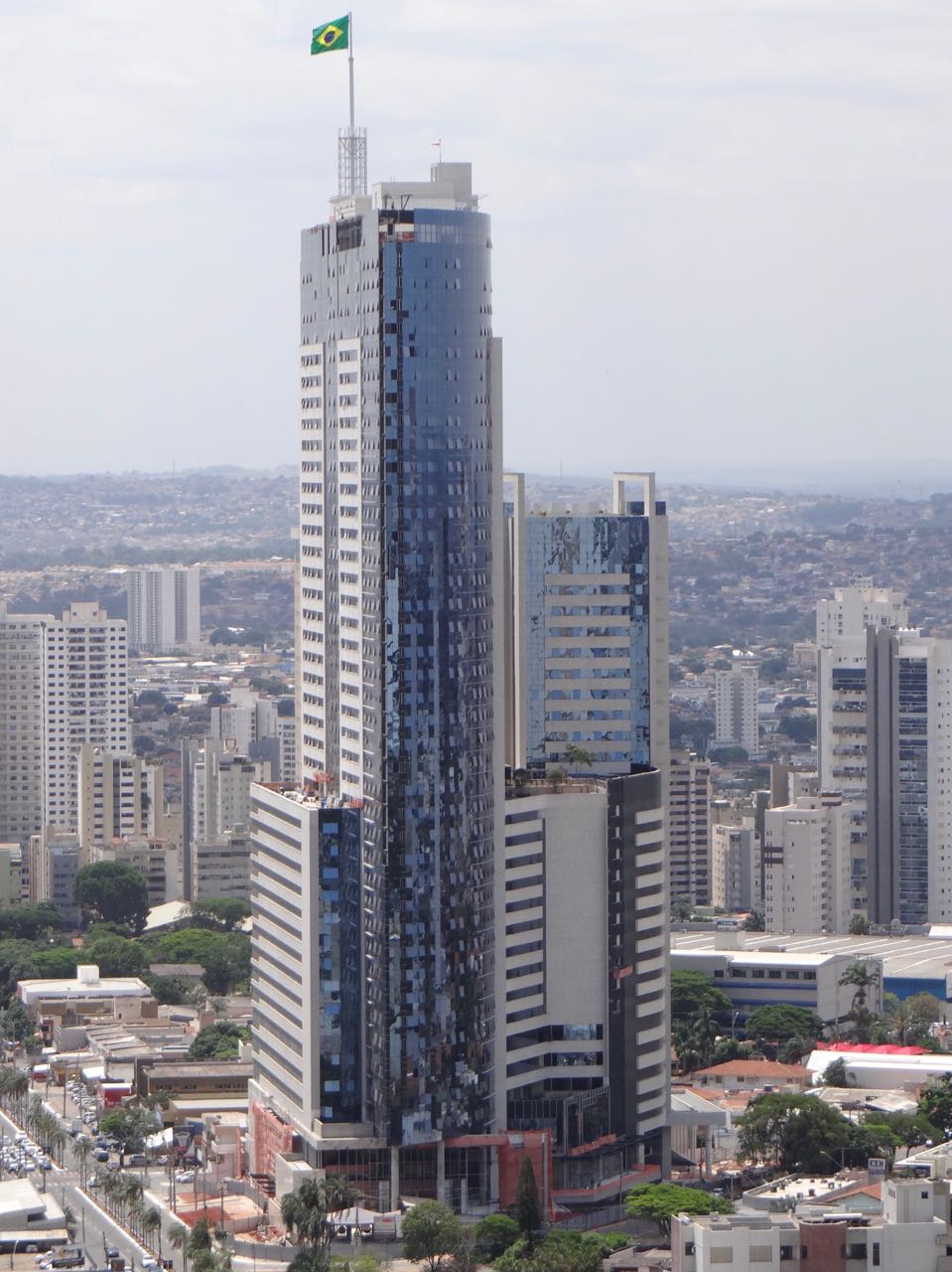 MarabáTurismo EDIFÍCIO MAIS ALTO DO BRASIL FICA NA AV. PORTUGAL, EM GOIÂNIA MarabáTurismo EDIFÍCIO MAIS ALTO DO BRASIL FICA NA AV. PORTUGAL, EM GOIÂNIA