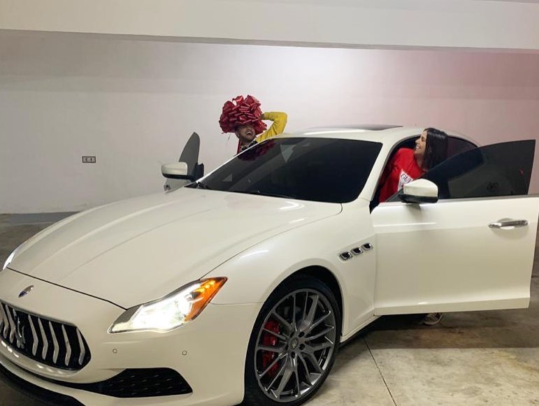 Fotos: Mozart La Para regala a Dalisa Alegría un Maserati Fotos: Mozart La Para regala a Dalisa Alegría un Maserati