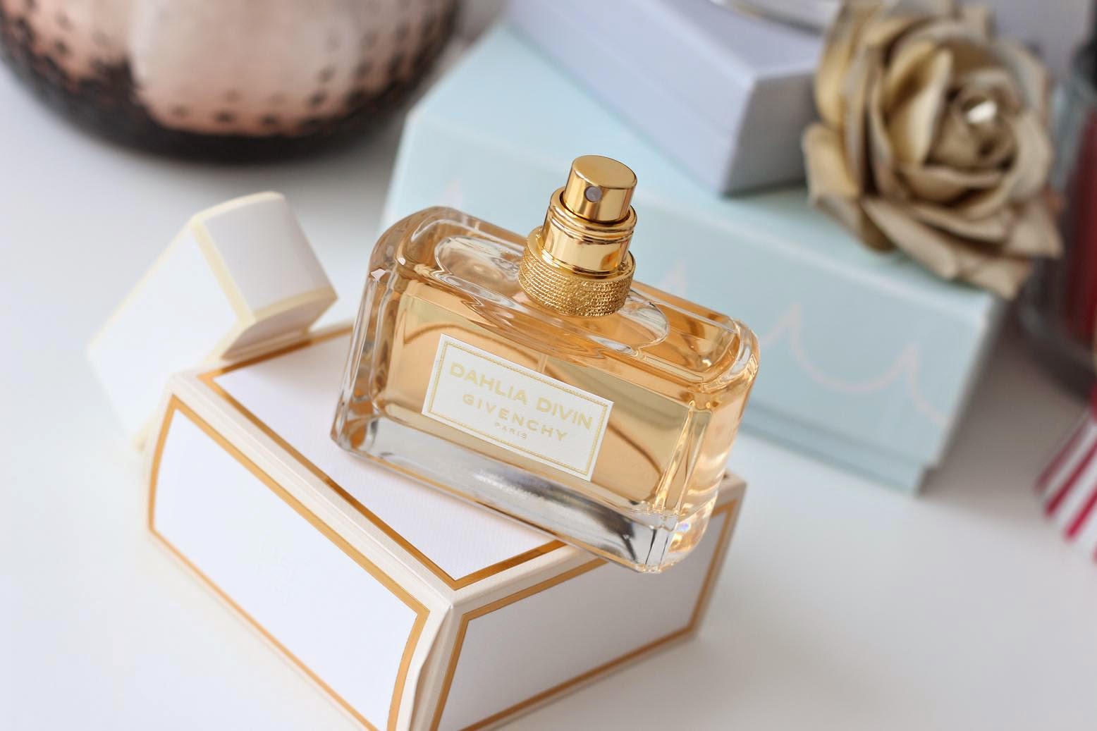 Givenchy Dahlia Divin eau de parfum
