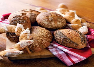 Γιατί όλο και περισσότεροι προτιμούν το βιολογικό ψωμί για τη διατροφή τους;