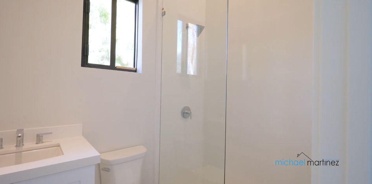 Tour 10325 SW 69th Ave, Miami Home vs. 20 Interior Design Photos