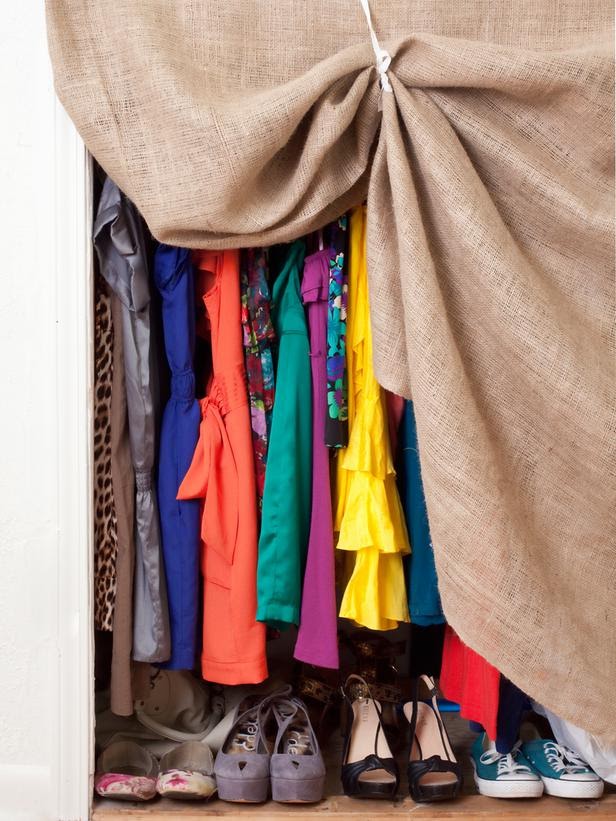 12 Tips Mendekor Kamar Kecil Agar Lebih Kelihatan Modern Sebelumnya saya pernah membagikan kepada anda sebuah gosip unik seputar cinta 12 Tips Mendekor Kamar Kecil Agar Lebih Kelihatan Modern